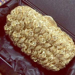 NWOT Gold Clutch 🔥
